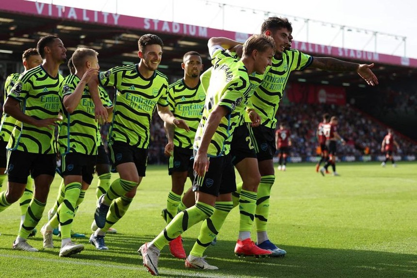 02h00 ngày 04/10, sân Stade Bollaert-Delelis, Lens-Arsenal: Arsenal có cần một số 9 đúng nghĩa? - Ảnh 1.