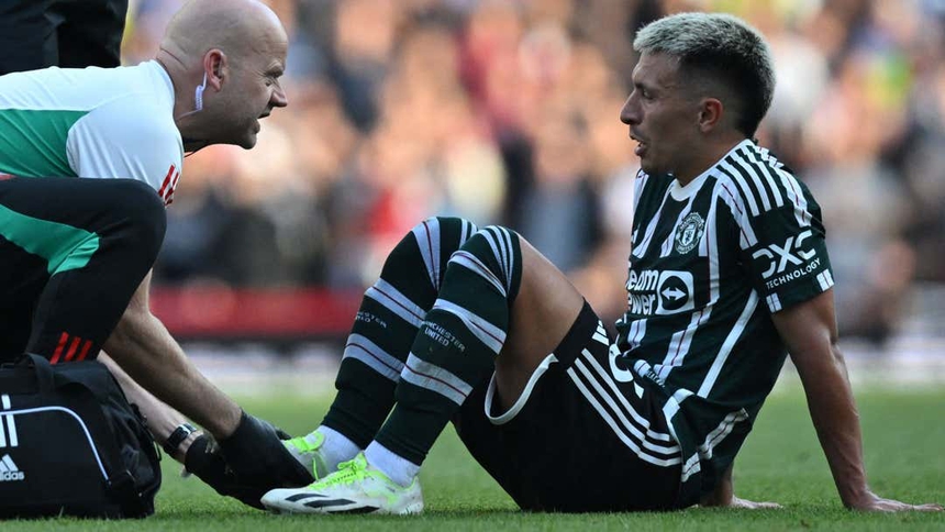 Tin bóng đá MU 2/10: MU chốt mục tiêu thay thế Erik ten Hag, Antony tái xuất - Ảnh 4. Tin bóng đá MU 2/10: MU chốt mục tiêu thay thế Erik ten Hag, Antony tái xuất - Ảnh 4.