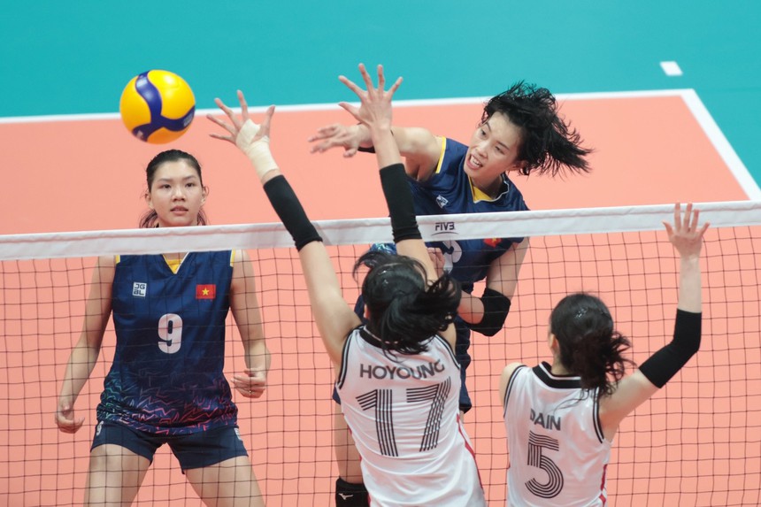 Bích Thủy- hot girl Y2K  tấn công đáng nể, tạo dấu ấn bước ngoặt giúp Việt Nam thắng ngược Hàn Quốc - Ảnh 2.