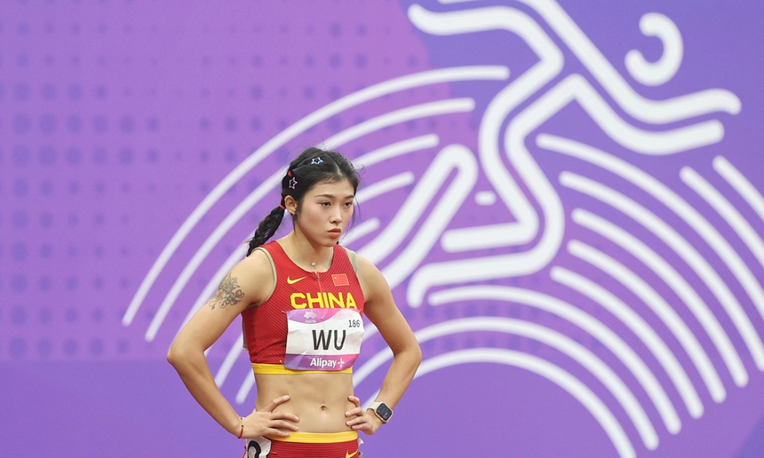 Hotgirl điền kinh Trung Quốc Wu Yanni bị tước HCB ASIAD 2023 theo cách đầy cay đắng - Ảnh 2.