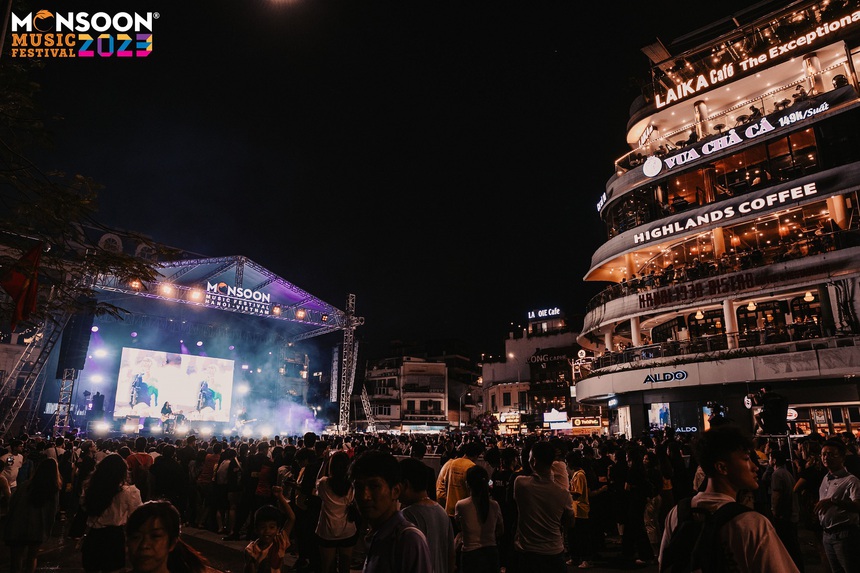 'Thực đơn' hiếm có nhưng không khó tìm ở 'Phố Hàng Nhạc' - Ảnh 1.