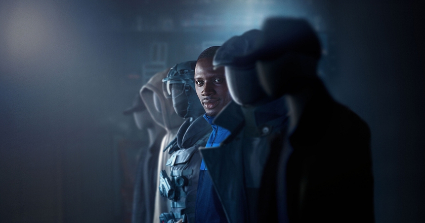 'Sự sụp đổ của dòng họ Usher' thu hút khán giả Netflix toàn cầu - Ảnh 3.