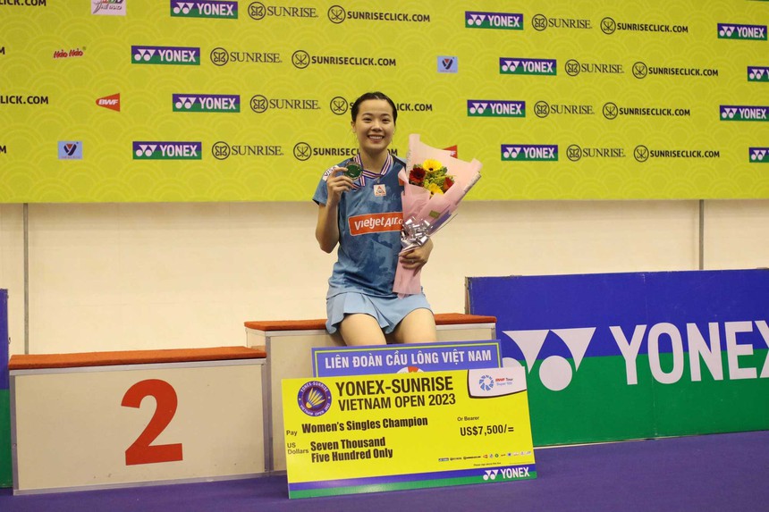 Nguyễn Thùy Linh bén duyên cầu lông từ cốc chè thập cẩm, mất 6 năm để soán ngôi nữ hoàng từ vợ Tiến Minh - Ảnh 5.