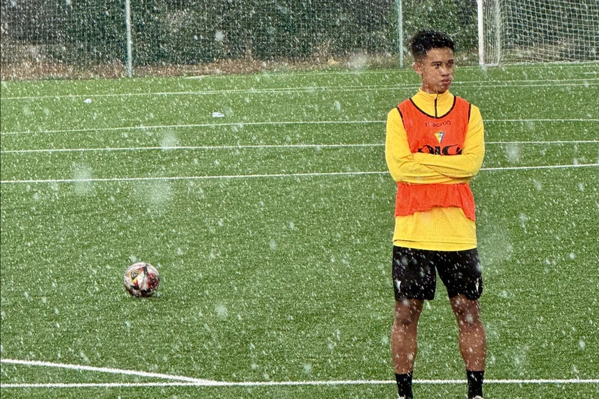 Tin nóng bóng đá Việt 22/10 tối: ĐT Việt Nam dự giải AFC eFootball, HLV Kiatisuk có thể rời HAGL - Ảnh 5. Tin nóng bóng đá Việt 22/10 tối: ĐT Việt Nam dự giải AFC eFootball, HLV Kiatisuk có thể rời HAGL - Ảnh 5.