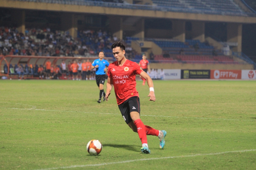 Tin nóng bóng đá Việt tối 23/10: HLV người Nhật thay HLV Mai Đức Chung, Huỳnh Như chia tay Lank FC - Ảnh 5.