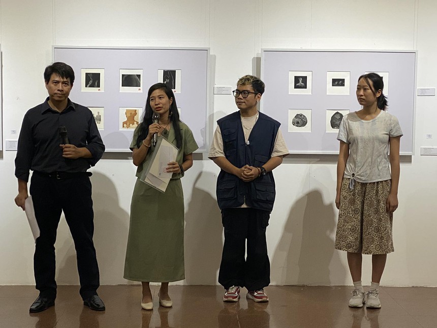 Triển lãm Hanoi Miniprints 2023: Nâng tầm tính quốc tế sau 2 năm ấp ủ - Ảnh 6.