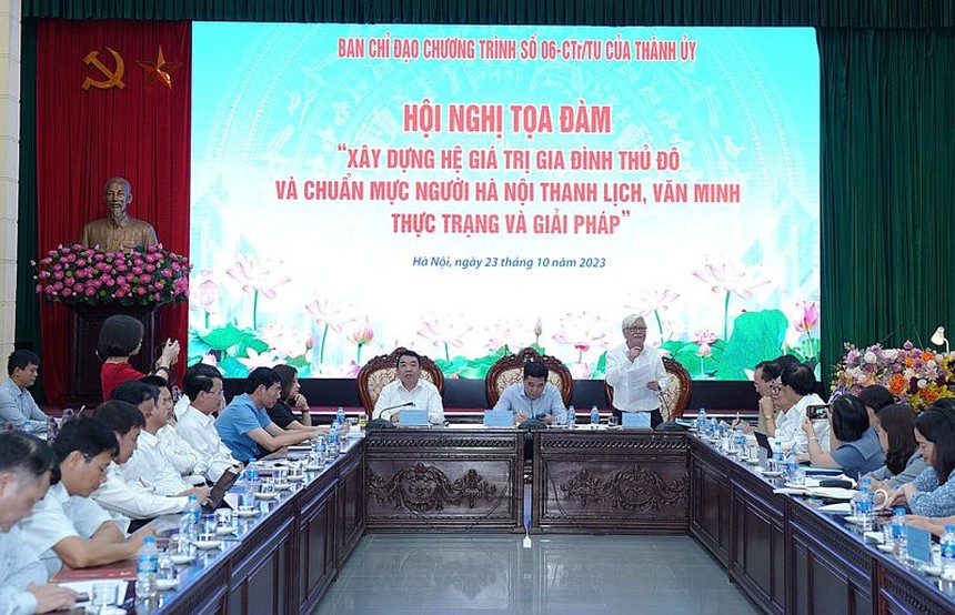 Toạ đàm Xây dựng hệ giá trị gia đình Thủ đô và chuẩn mực người Hà Nội thanh lịch, văn minh - Ảnh 1.
