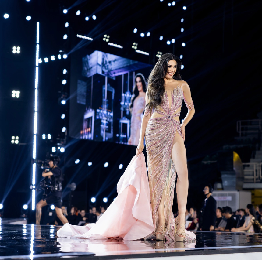 Nhiều đại diện quốc tế ấn tượng mạnh với Lê Hoàng Phương, gọi tên Việt Nam vào top 5 chung cuộc Miss Grand International - Ảnh 3.