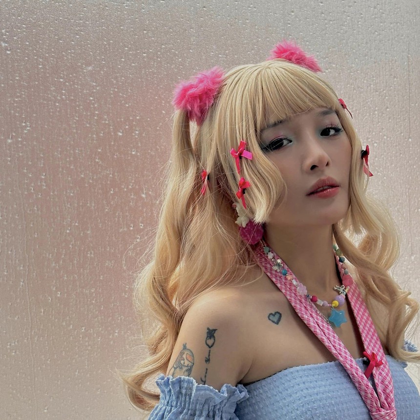 Hot girl Lena: Xuất hiện ngắn ngủi trong 'Biệt dược đen' nhưng được dân mạng truy tìm - Ảnh 3. Hot girl Lena: Xuất hiện ngắn ngủi trong 'Biệt dược đen' nhưng được dân mạng truy tìm - Ảnh 3.