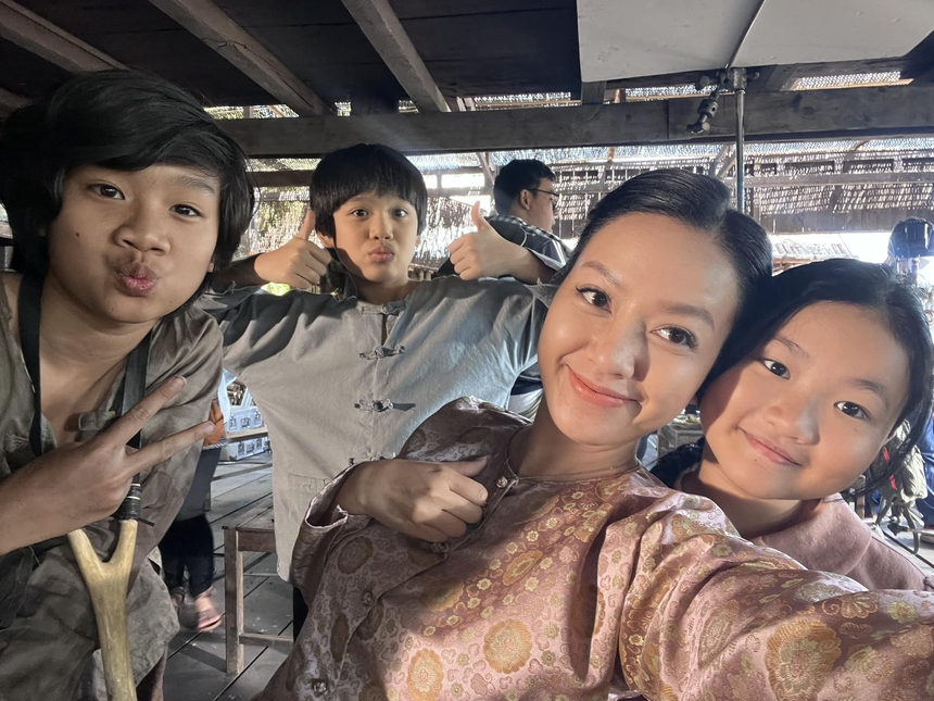 Loạt vai ác của Băng Di trước khi hóa thân thành Tư Mắm trong 'Đất rừng phương Nam' - Ảnh 3.