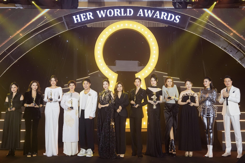 Nhà thiết kế Lê Nguyễn Nhật Linh nhận vinh danh Nhà Thiết kế của năm - Ảnh 3.