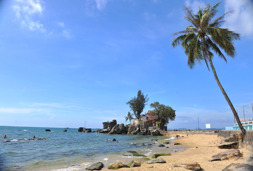 Tháo gỡ nút thắt, đưa du khách đến với đảo Ngọc Phú Quốc - Ảnh 2. Tháo gỡ nút thắt, đưa du khách đến với đảo Ngọc Phú Quốc - Ảnh 2.