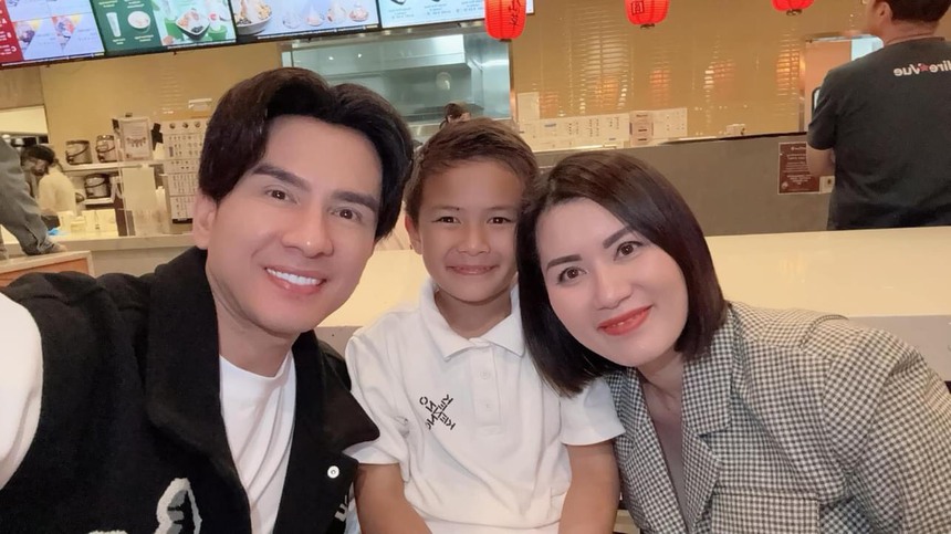 Erik sang Hàn Quốc tham dự sự kiện âm nhạc, Lương Thùy Linh úp mở chuyện đóng phim - Ảnh 4.