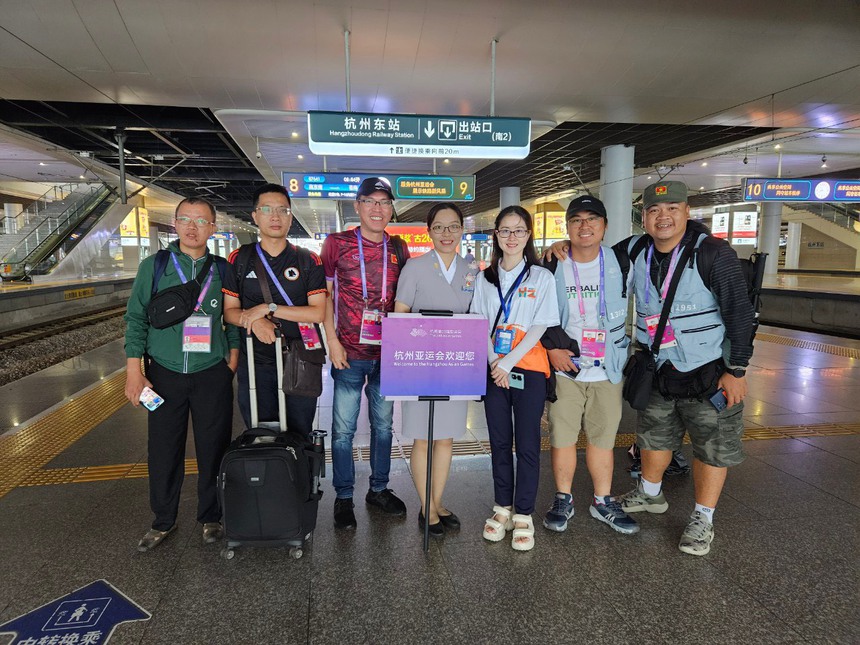 Thư Hàng Châu: Trên những dặm dài tác nghiệp - Ảnh 1. Thư Hàng Châu: Trên những dặm dài tác nghiệp - Ảnh 1.