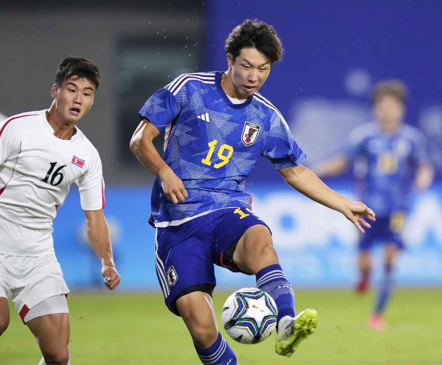 Đội tuyển Olympic Nhật Bản: Ai sẽ là Kaoru Mitoma mới? - Ảnh 1.