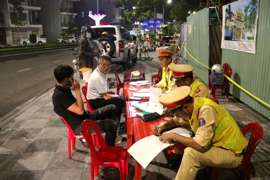 Xử lý vi phạm nồng độ cồn - Quân pháp bất vị thân - Ảnh 2.