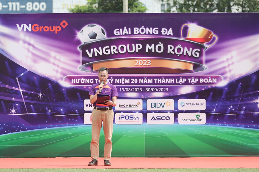 “VNGroup mở rộng 2023”- tổ chức giải bóng đá giao hữu doanh nghiệp nhằm kỷ niệm 20 năm thành lập doanh nghiệp - Ảnh 2. “VNGroup mở rộng 2023”- tổ chức giải bóng đá giao hữu doanh nghiệp nhằm kỷ niệm 20 năm thành lập doanh nghiệp - Ảnh 2.