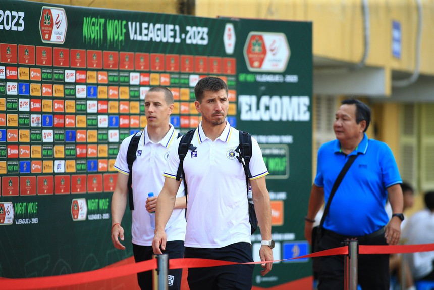 Mixed zone: Điều thú vị đang bị bỏ lỡ ở V League - Ảnh 2.