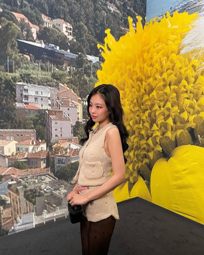 Jennie Blackpink được Usher mời diễn chung tại Super Bowl 2024? - Ảnh 3.