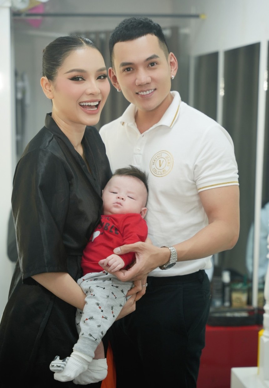 Phương Trinh Jolie: “Tôi biết ơn vì ông xã luôn bên cạnh lúc mình xấu xí, thất bại nhất”  - Ảnh 3.