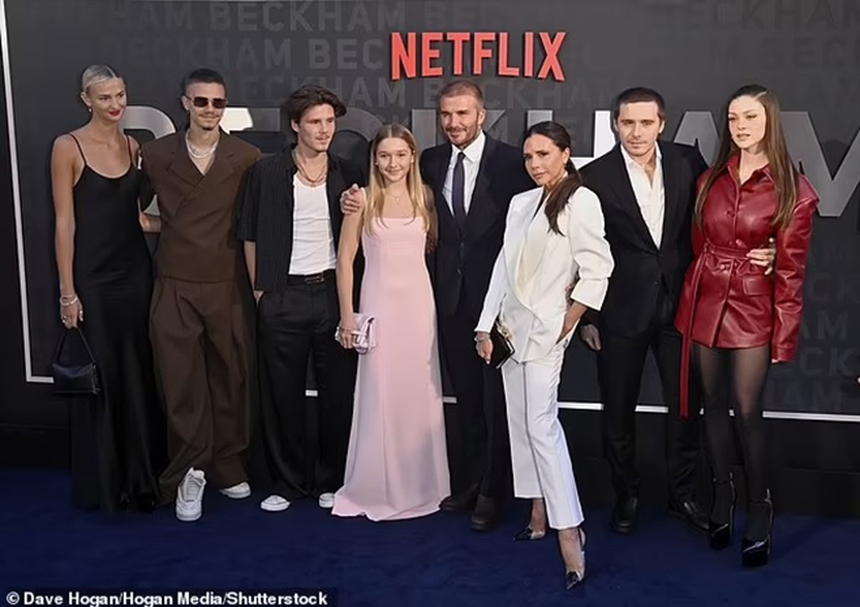 Gia đình Beckham đã phá vỡ sự im lặng về cáo buộc ngoại tình của David với Rebecca Loos sau 20 năm - Ảnh 10.