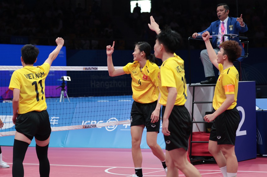 Bảng xếp hạng huy chương ASIAD 2023 hôm nay: Việt Nam leo lên thứ 17 sau HCV của cầu mây - Ảnh 4.