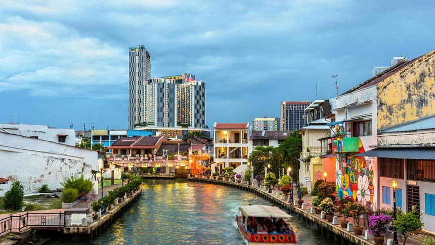 Nhận ưu đãi tuyệt vời khi đặt vé máy bay đi Malaysia trên Traveloka - Ảnh 2.