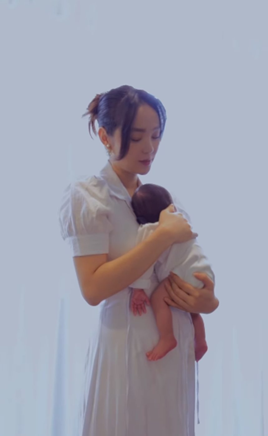 Minh Hằng quyết tâm về dáng hậu sinh nở: Ông xã góp công lớn - Ảnh 8.