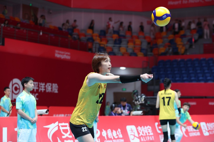 Kết quả bóng chuyền nữ Việt Nam vs Trung Quốc: Nữ Việt Nam rút ra nhiều bài học cho trận bán kết - Ảnh 7.