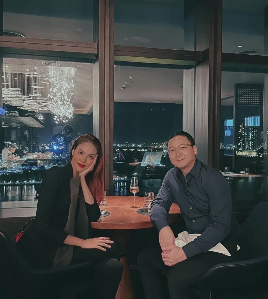 Sao Việt 5/10: Đan Trường không muốn con trai theo nghệ thuật, Như Quỳnh lộ ảnh hiếm siêu xinh - Ảnh 3. Sao Việt 5/10: Đan Trường không muốn con trai theo nghệ thuật, Như Quỳnh lộ ảnh hiếm siêu xinh - Ảnh 3.