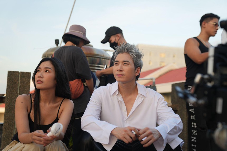 Chị Hằng biên tập - Không còn bi luỵ, châm biếm về tình yêu, Karik trở lại sâu lắng và trầm ổn cùng 'Bạn Đời', đúc kết những chiêm nghiệm sau bao thăng trầm - Ảnh 7.