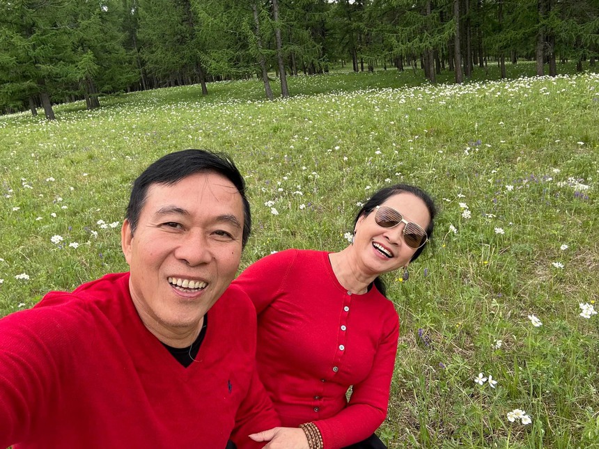 Bị hỏi thẳng chuyện ly hôn ông xã Đỗ Kỷ, NSND Lan Hương lên tiếng - Ảnh 3.