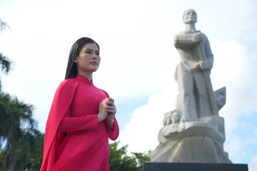 Thi Phượng hát ‘tỉnh ca’, ra mắt MV về quê hương ‘Quảng Bình quê ta ơi’ - Ảnh 3.