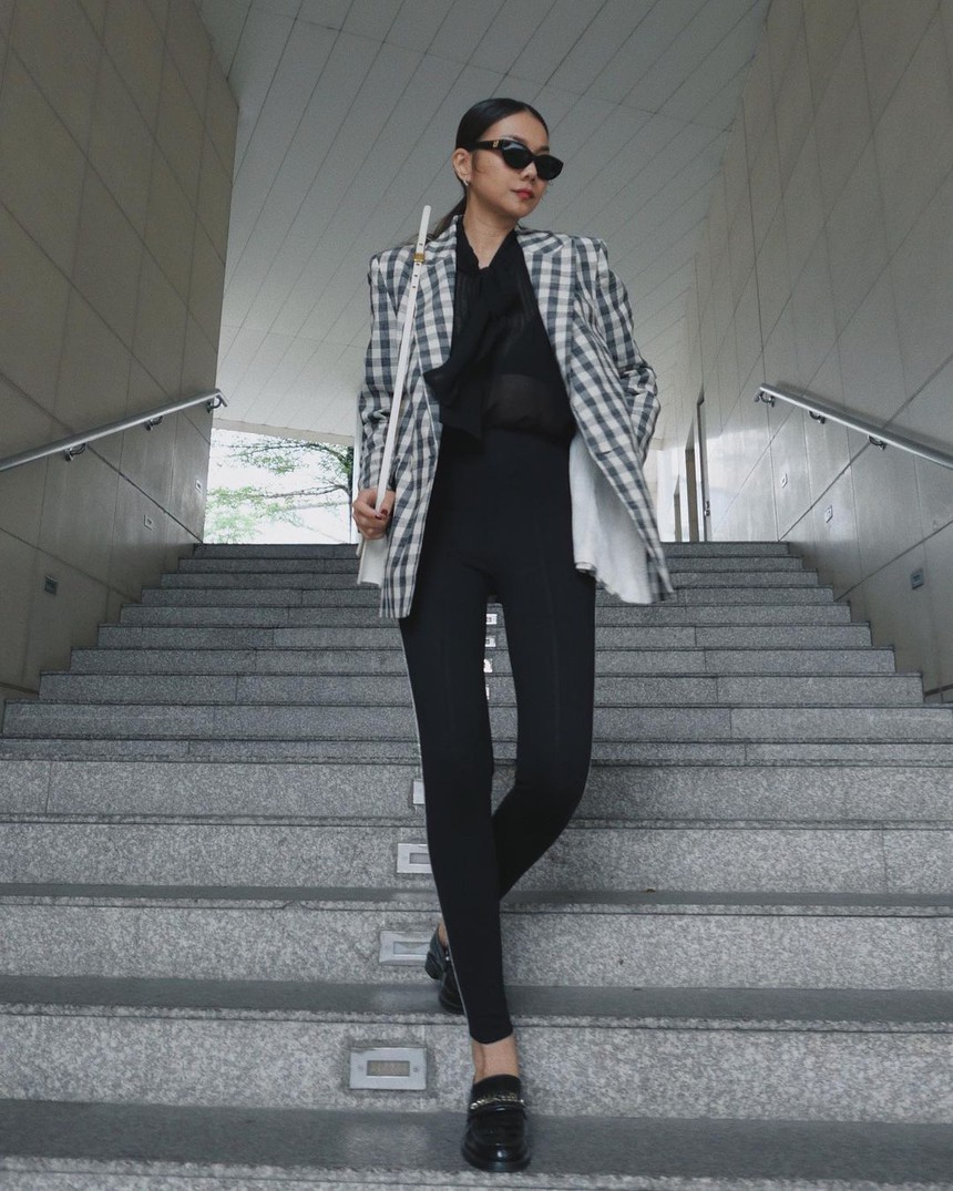 Học sao Việt diện đồ layer hút mắt: 2 nàng Hà mix-match chuẩn bài - Ảnh 2.