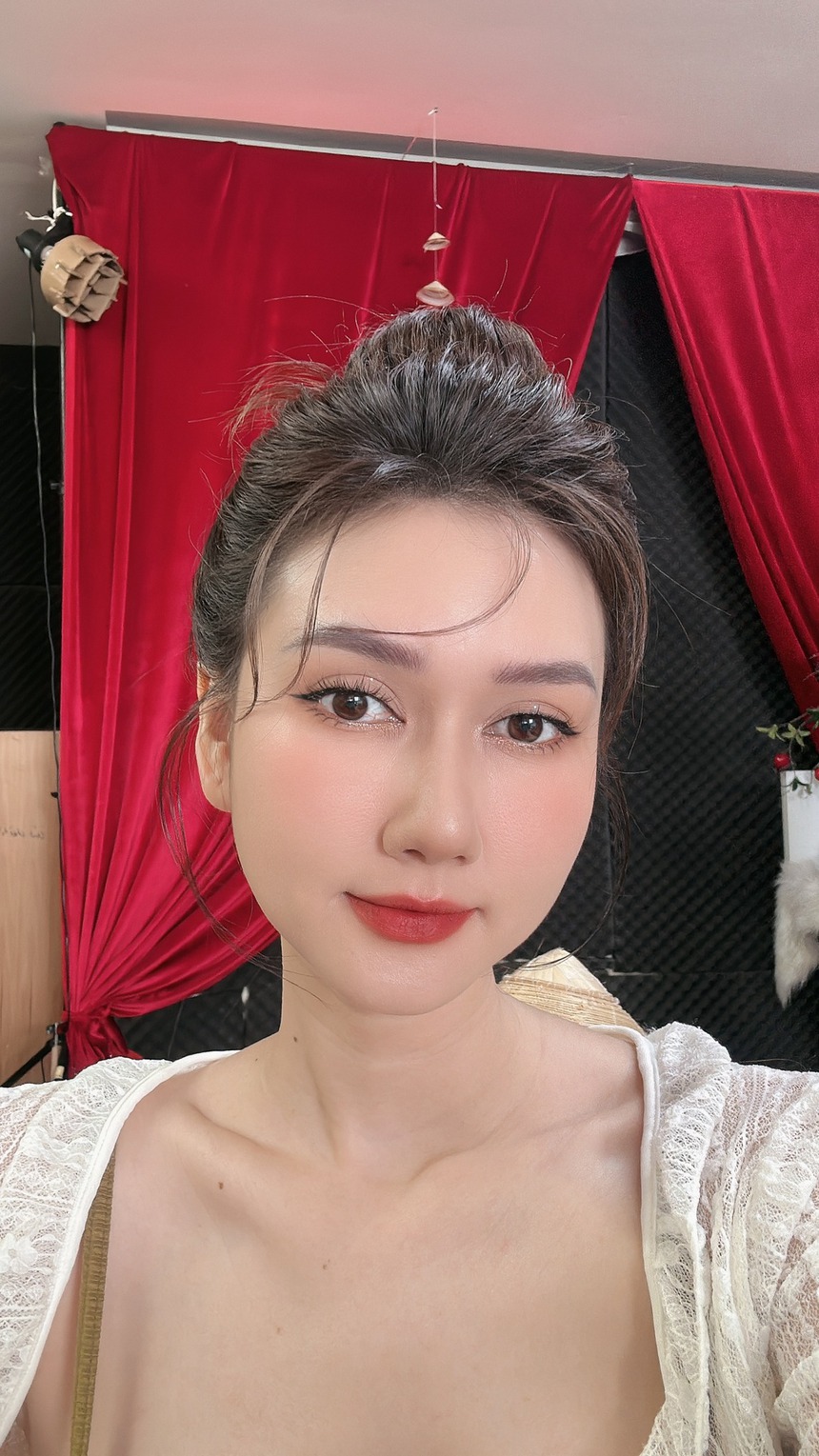 Sao Việt 7/10: Hương Giang trải lòng hậu chia tay Đình Tú, Kaity Nguyễn mong sớm có tổ ấm riêng - Ảnh 1.