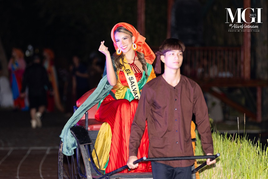 Chủ tịch Miss Grand International đặc biệt ấn tượng với 'Tinh hoa Bắc bộ' - Ảnh 3.