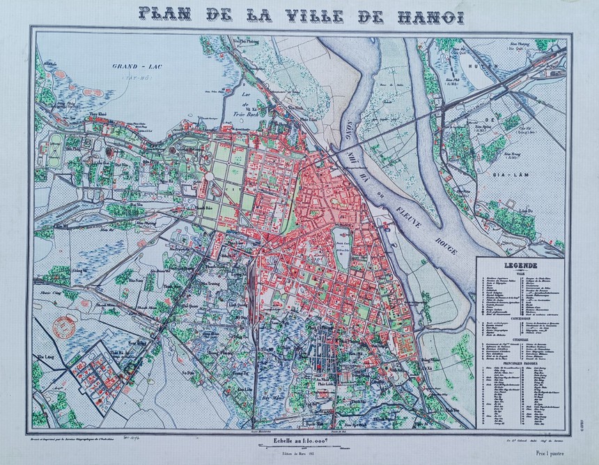 Xem triển lãm 'Thành xưa phố cũ': Khi Hà Nội 'thay da đổi thịt' theo thời gian - Ảnh 2. Xem triển lãm 'Thành xưa phố cũ': Khi Hà Nội 'thay da đổi thịt' theo thời gian - Ảnh 2.