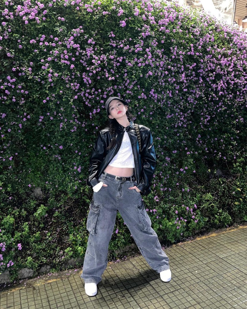 "Nữ thần" Bâu Krysie tôn eo thon với những bản phối thời trang hút mắt - Ảnh 8.