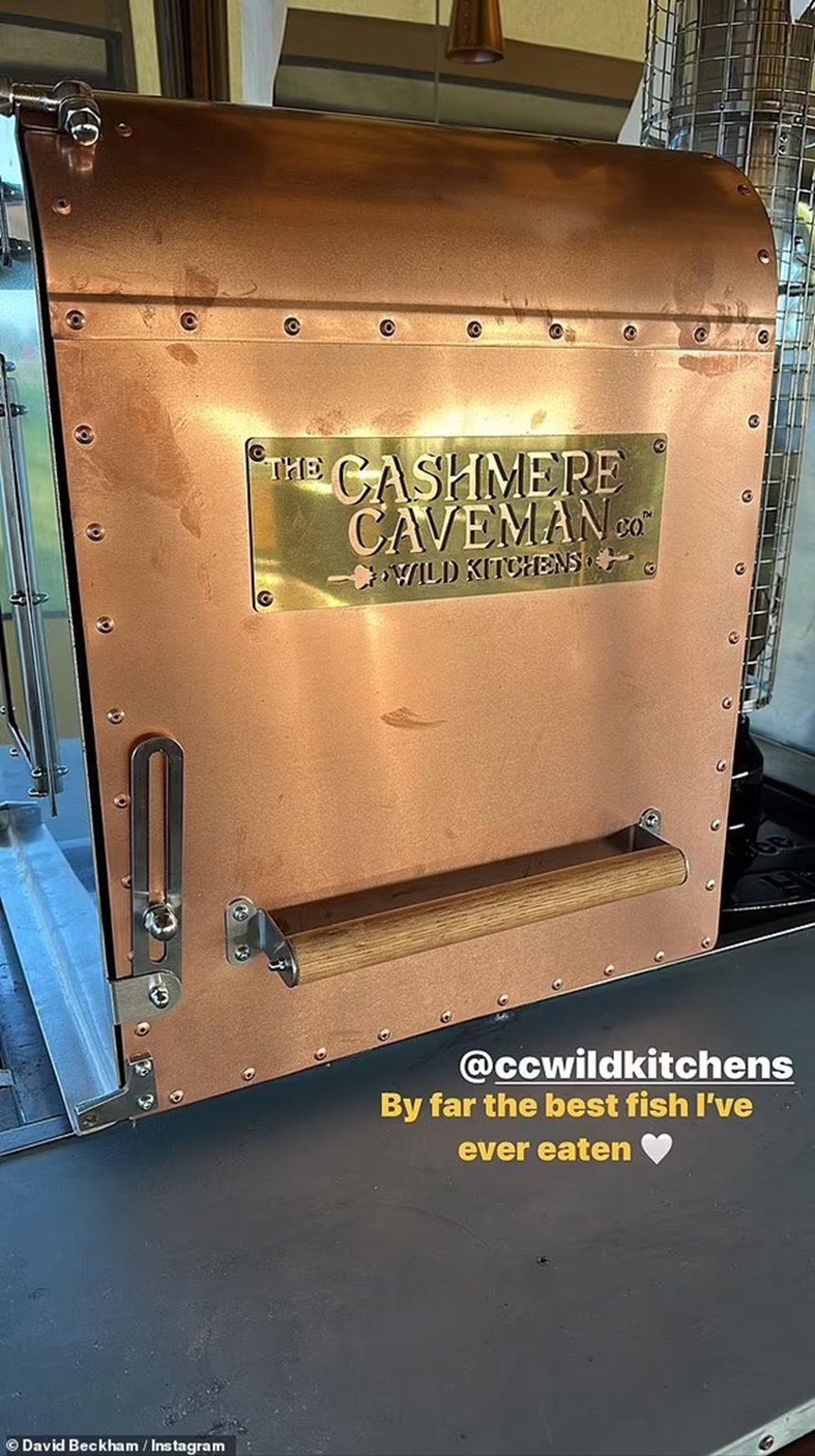 Bên trong 'nhà kho' Cotswold trị giá 356,4 tỷ đồng của vợ chồng Beckham có gì? - Ảnh 15.