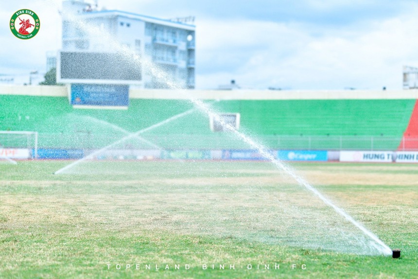 Bóng đá Việt Nam 9/10: ĐT Việt Nam gặp khó khăn đầu tiên ở Trung Quốc, Huỳnh Như tiếp tục vắng mặt - Ảnh 6.