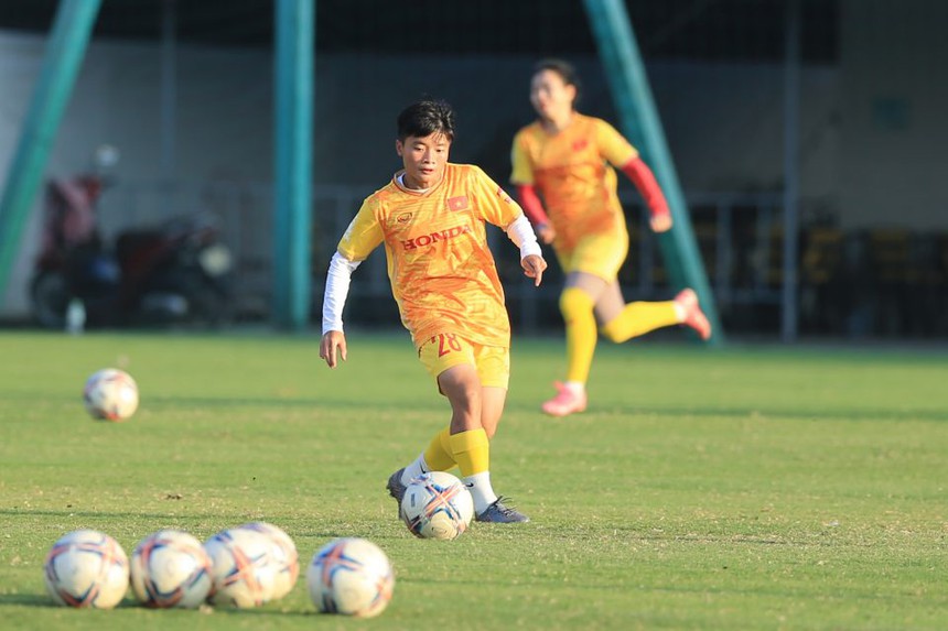 Bóng đá Việt Nam 9/10: ĐT nữ Việt Nam thay đổi nhân sự, ĐT futsal Việt Nam dự giải châu Á 2024 - Ảnh 2.