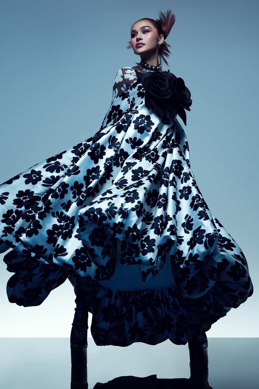 Quán quân The New Mentor Lê Thu Trang ấn tượng với loạt thiết kế độc đáo của Đỗ Mạnh Cường - Ảnh 8.