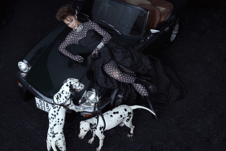 Quán quân The New Mentor Lê Thu Trang ấn tượng với loạt thiết kế độc đáo của Đỗ Mạnh Cường - Ảnh 1.