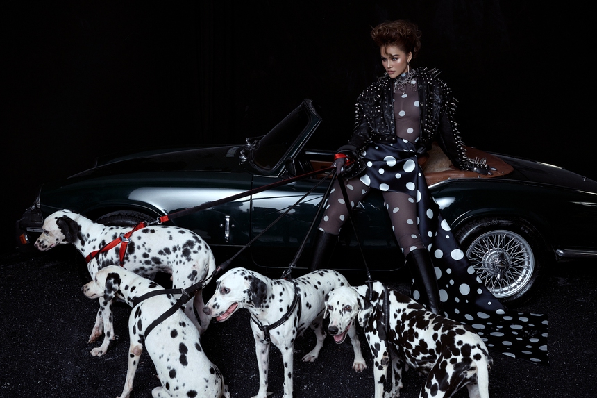 Quán quân The New Mentor Lê Thu Trang ấn tượng với loạt thiết kế độc đáo của Đỗ Mạnh Cường - Ảnh 2.