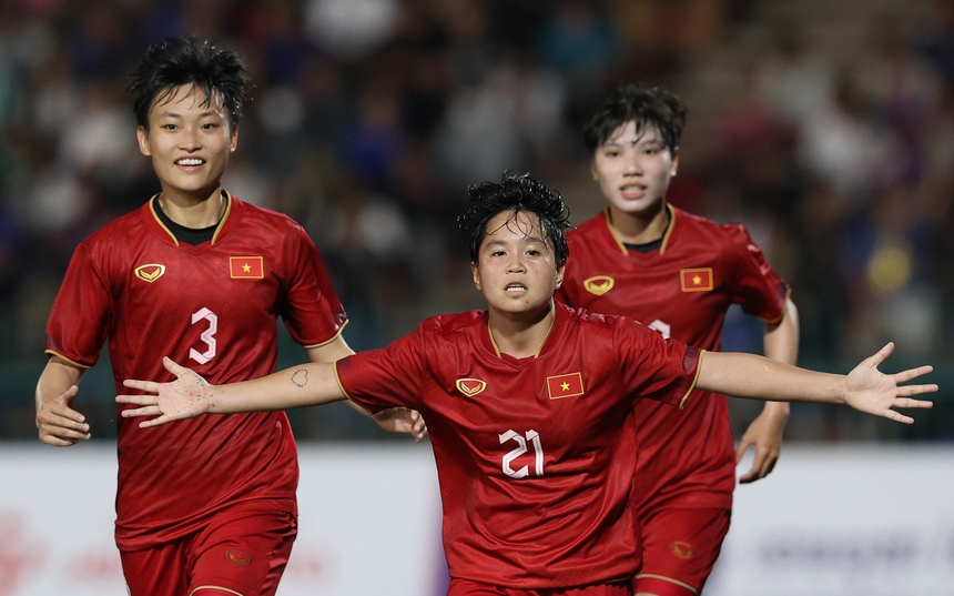 Bóng đá nữ Việt Nam và hành trình cho tương lai - Ảnh 1.