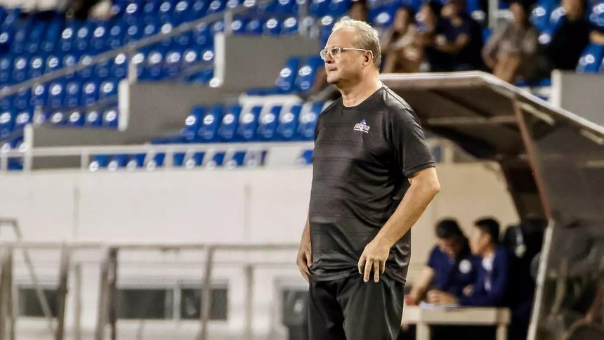 HLV Philippines tuyên bố mạnh mẽ trước thềm vòng loại World Cup, muốn tạo bất ngờ trước ĐT Việt Nam - Ảnh 2.