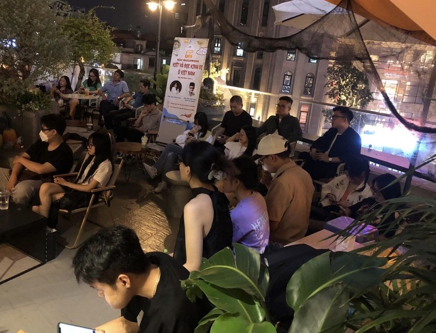 Từ đọc truyện kinh dị tới viết truyện kinh dị - Ảnh 1. Từ đọc truyện kinh dị tới viết truyện kinh dị - Ảnh 1.