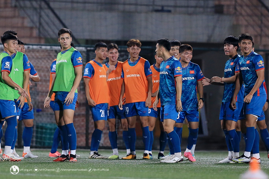 Tin nóng thể thao sáng 11/11: Thanh Thúy và đồng đội ra quân hôm nay, tuyển Việt Nam lộ thống kê đáng lo - Ảnh 3.