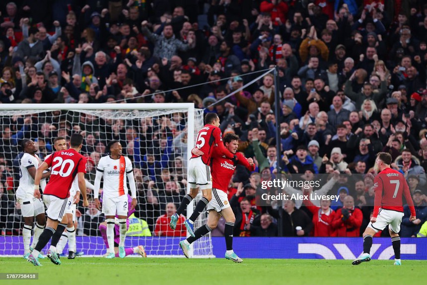 Xem trực tiếp bóng đá Anh hôm nay: Tottenham thất thủ, MU và Arsenal xuất trận - Ảnh 5. Xem trực tiếp bóng đá Anh hôm nay: Tottenham thất thủ, MU và Arsenal xuất trận - Ảnh 5.