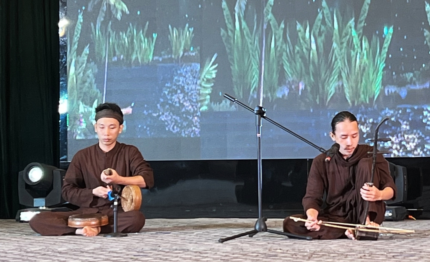 Yêu xẩm như Ninh Bình - Ảnh 1.